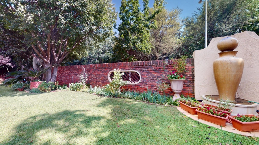 5 Bedroom Property for Sale in Mooivallei Park North West
